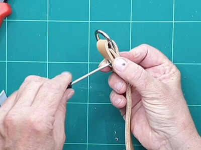 Step 6 Screw the Chicago screw in